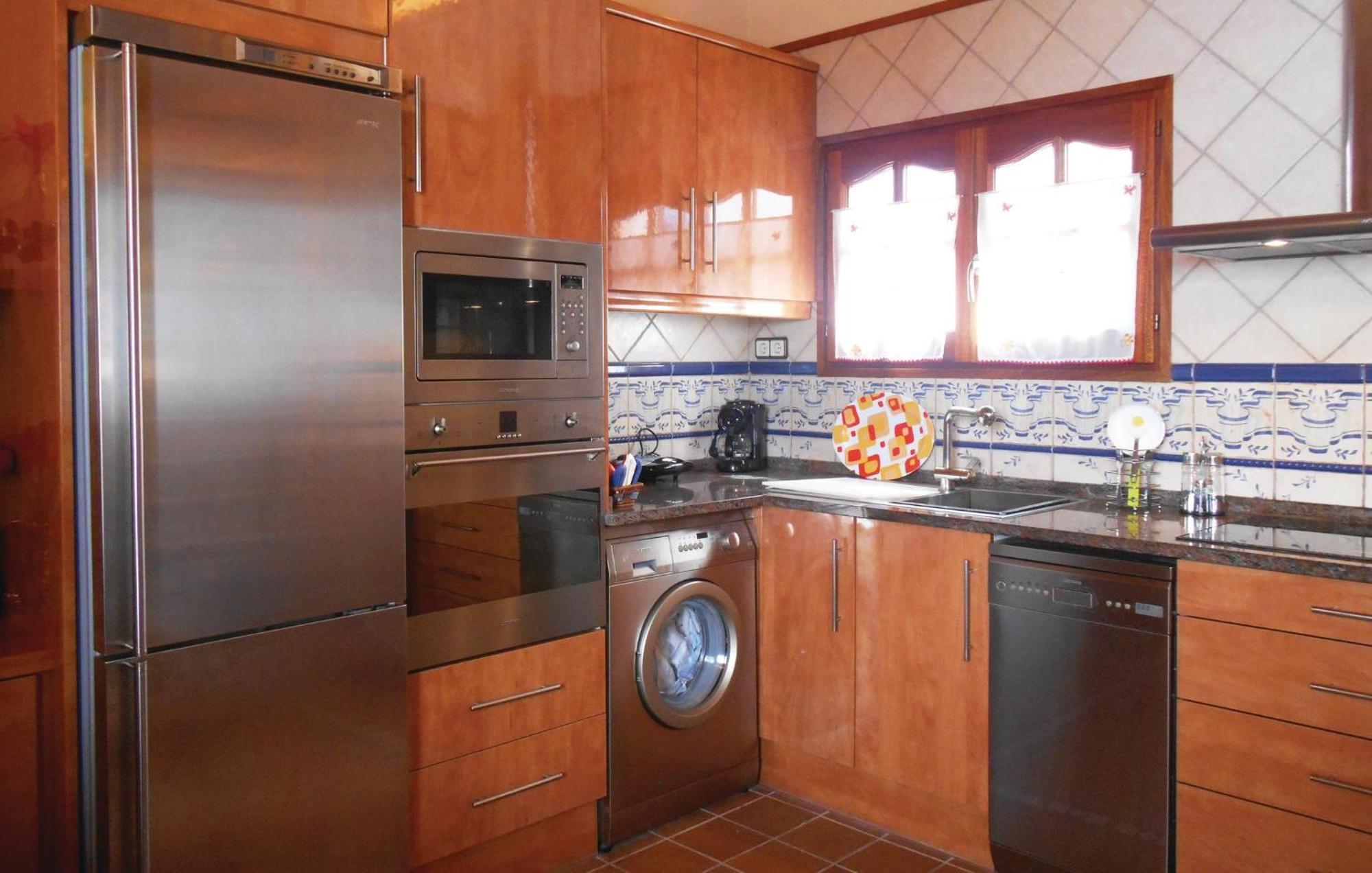 Amazing Apartment In Tossa De Mar With Wifi Экстерьер фото