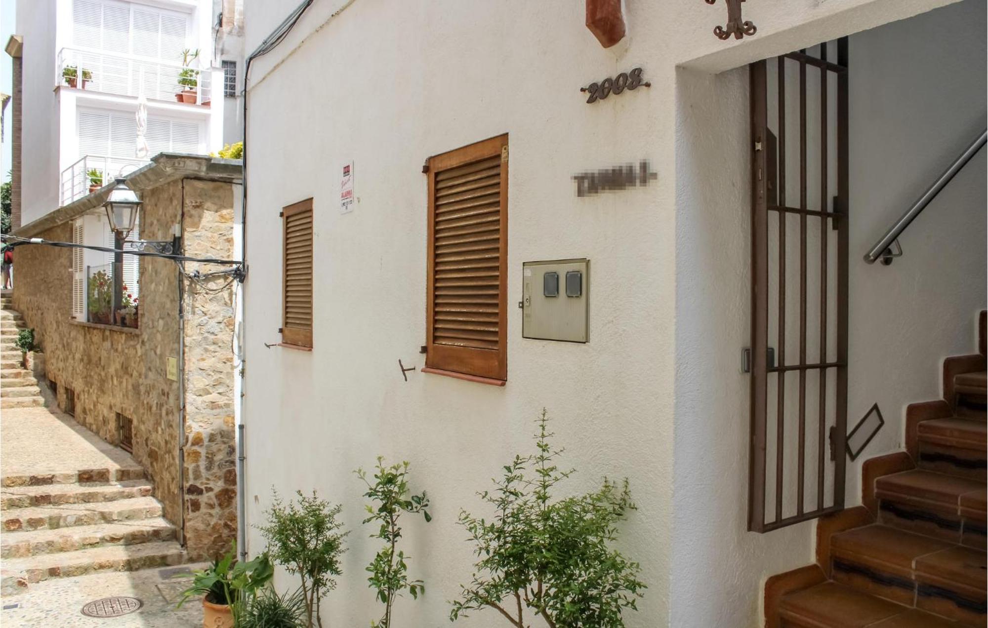 Amazing Apartment In Tossa De Mar With Wifi Экстерьер фото