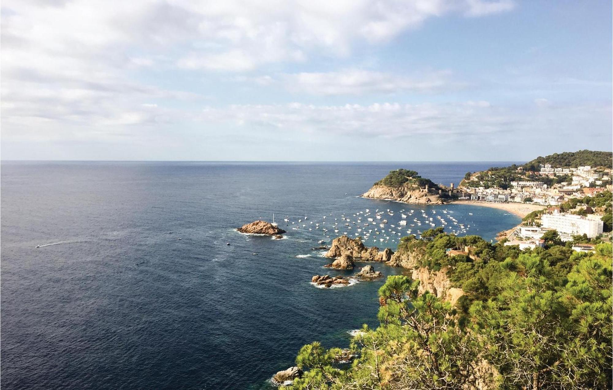 Amazing Apartment In Tossa De Mar With Wifi Экстерьер фото