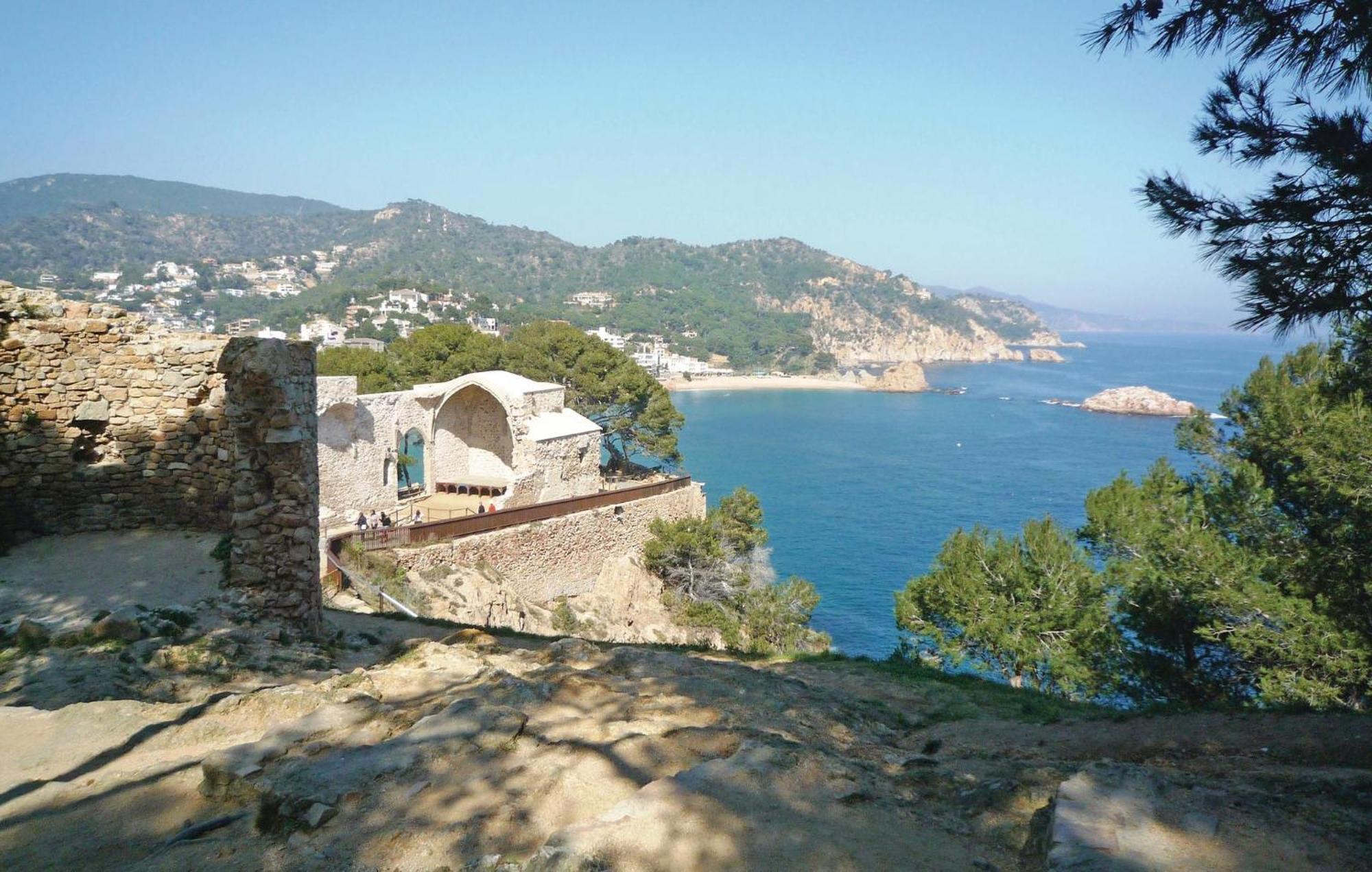Amazing Apartment In Tossa De Mar With Wifi Экстерьер фото